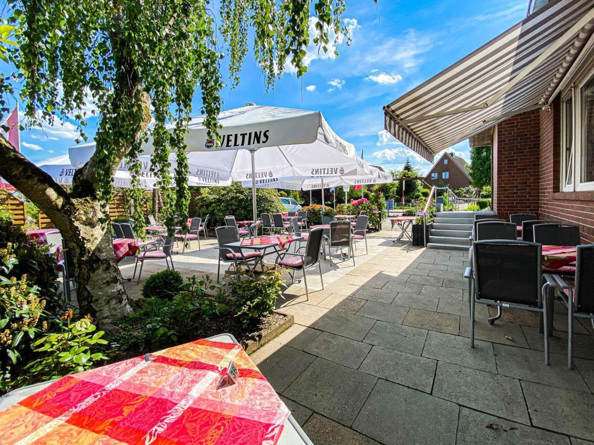 Hotel-Restaurant Vier Linden Штаде Экстерьер фото