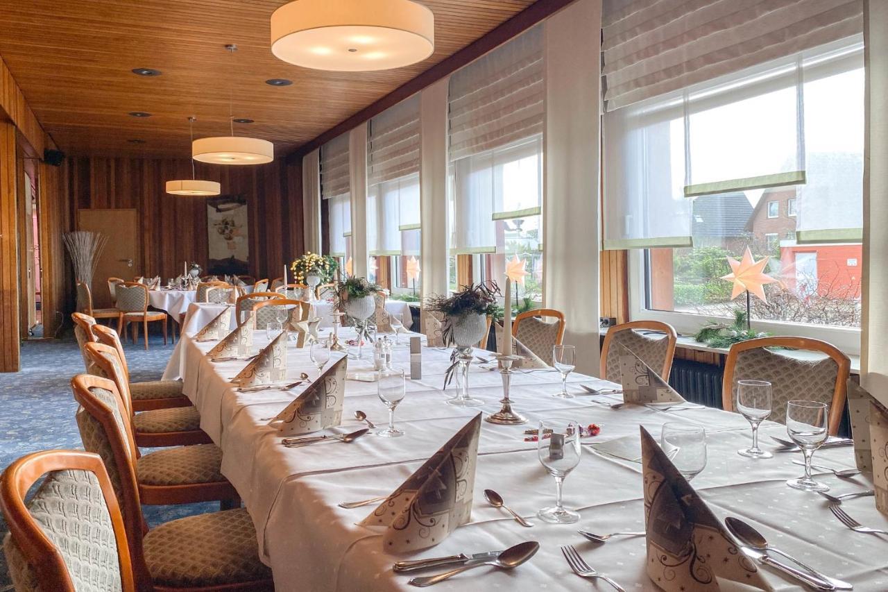 Hotel-Restaurant Vier Linden Штаде Экстерьер фото